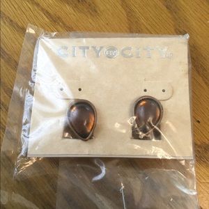 City by city NOS clip earrings